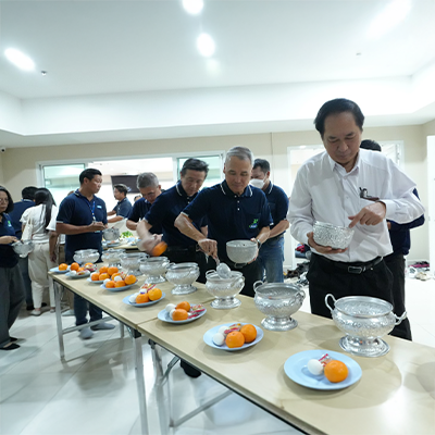 บริษัท มัลติแบกซ์ จำกัด (มหาชน) จัดกิจกรรมทำบุญครบรอบ 30 ปี พร้อมมอบทุนการศึกษาและเชิดชูพนักงานอาวุโส