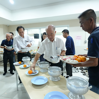 บริษัท มัลติแบกซ์ จำกัด (มหาชน) จัดกิจกรรมทำบุญครบรอบ 30 ปี พร้อมมอบทุนการศึกษาและเชิดชูพนักงานอาวุโส