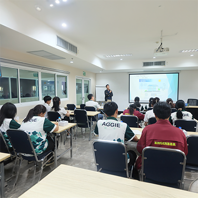 คณะวิศวกรรมศาสตร์ มหาวิทยาลัยเกษตรศาสตร์ วิทยาเขตศรีราชา เข้าเยี่ยมชมกระบวนการผลิต บริษัท มัลติแบกซ์ จำกัด (มหาชน)