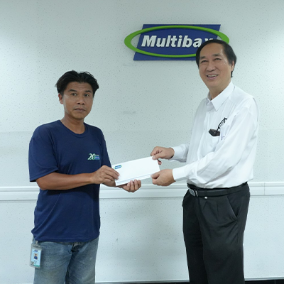 บริษัท มัลติแบกซ์ จำกัด (มหาชน) จัดกิจกรรมทำบุญครบรอบ 30 ปี พร้อมมอบทุนการศึกษาและเชิดชูพนักงานอาวุโส