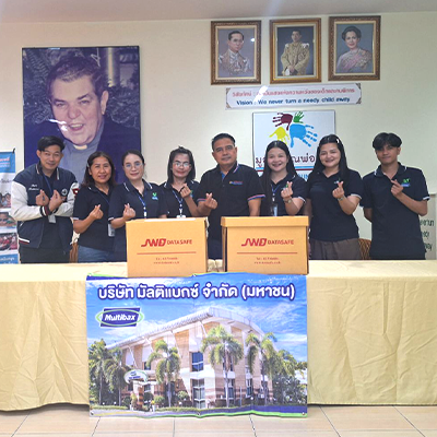 บริษัท มัลติแบกซ์ จำกัด (มหาชน) บริจาคปฏิทินเก่าเพื่อผลิตอักษรเบรลล์