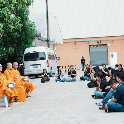 บริษัท มัลติแบกซ์ จำกัด (มหาชน) จัดกิจกรรมบริษัทครบรอบก่อตั้ง 31 ปี พร้อมมอบทุนการศึกษาและเชิดชูพนักงานอาวุโส