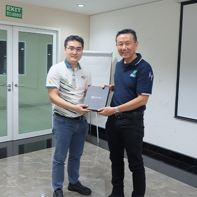 คณะวิศวกรรมศาสตร์ มหาวิทยาลัยเกษตรศาสตร์ วิทยาเขตศรีราชา เข้าเยี่ยมชมกระบวนการผลิต บริษัท มัลติแบกซ์ จำกัด (มหาชน)