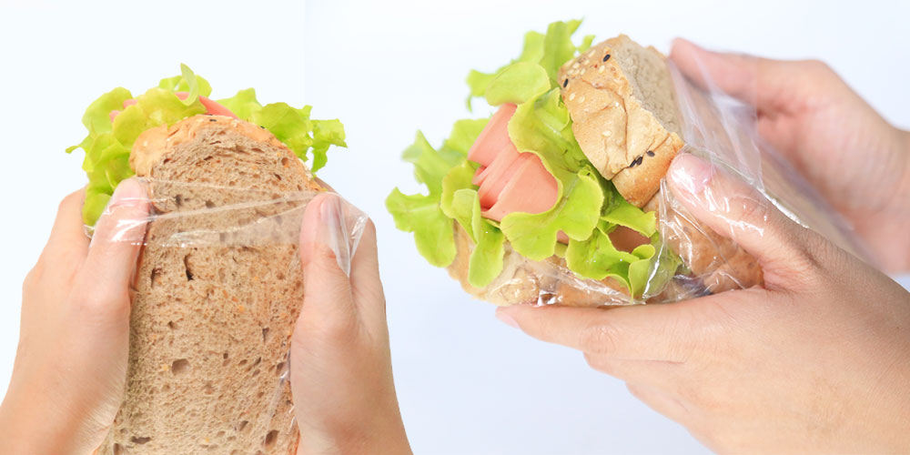 The sandwich bag 
<br>that can be folded back for better closing.